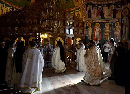 Schitul Nifon - Buna Vestire si Sfanta Treime
