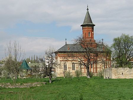 Biserica Sfantul Gheorghe - Harlau