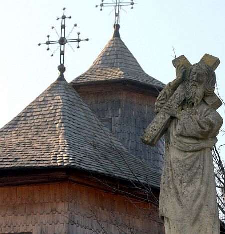 Biserica monumentala din Hiliseu Crisan