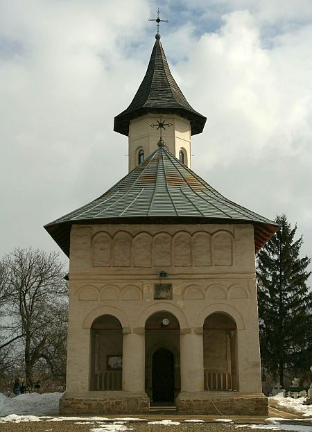 Biserica Adormirea Maicii Domnului - Itcani