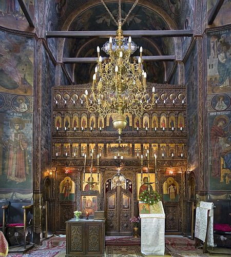 Biserica Marcuta - Sfintii Arhangheli Mihail si Gavriil