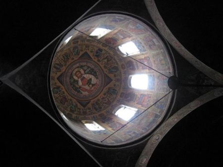 Biserica Izvorul Tamaduirii - Mavrogheni