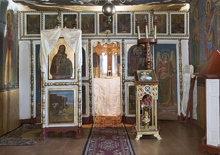 Biserica Sfanta Treime - Dumitrana