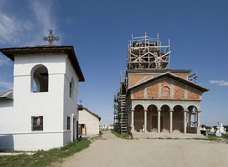 Biserica Sfantul Nicolae - Darasti Filipescu
