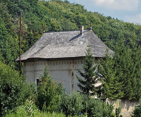 Manastirea Lacuri - Deleni