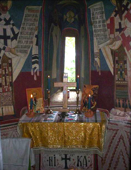 Schitul Cioclovina de Sus - Sfantul Altar