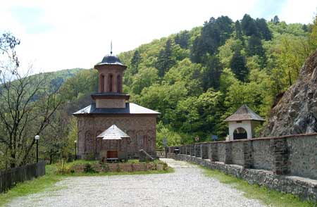Schitul Cozia Veche - Sfantul Ioan