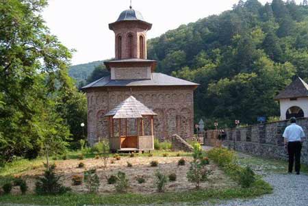Schitul Cozia Veche - Sfantul Ioan