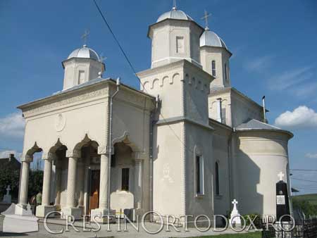 Biserica Sfintilor Apostoli - Radaseni