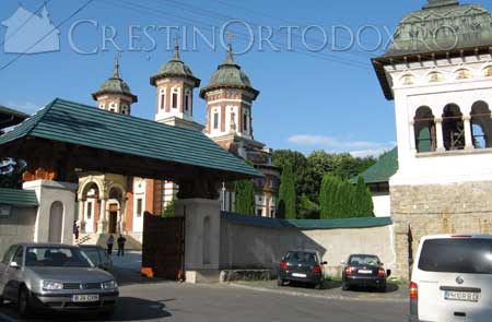 Manastirea Sinaia - Biserica Sfanta Treime