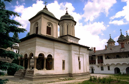 Manastirea Sinaia - Biserica Adormirea Maicii Domnului