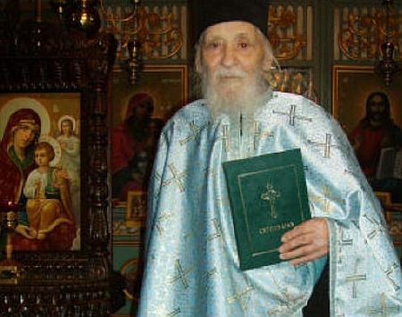 Parintele Paisie Vasilioglu de la Manastirea Frasinei