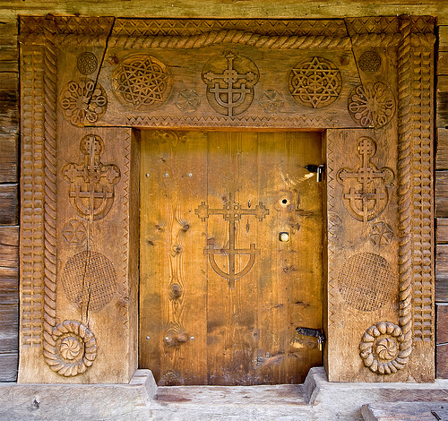 Poarta maramureseana