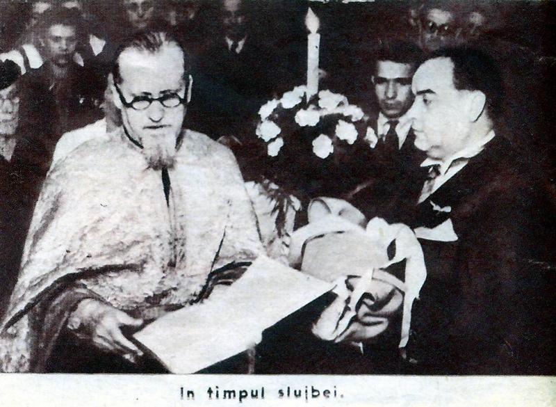 Parintele Bobulescu si nasul Vasile Ionescu la botezul lui Mihai Soare, fiul crainicului Gheorghe Soare