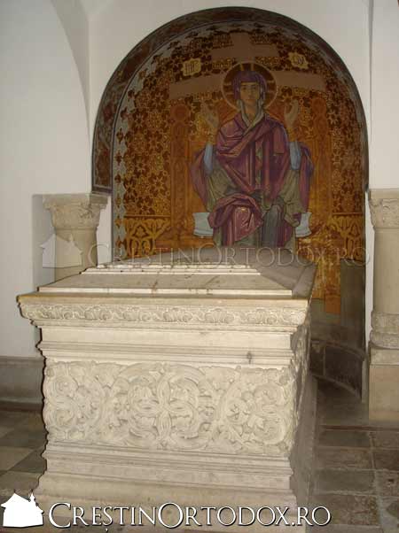 Manastirea Sinaia - Mausoleul lui Take Ionescu