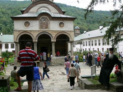 Turismul, religia cea mai puternica