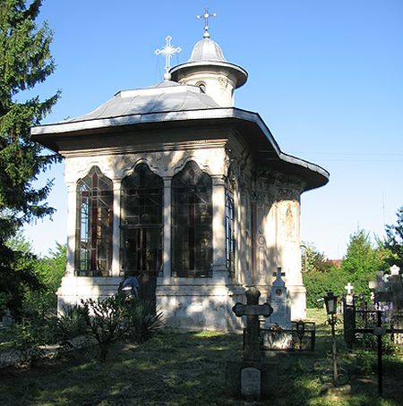 Mormantul Parintelui Sofian Boghiu - Manastirea Caldarusani