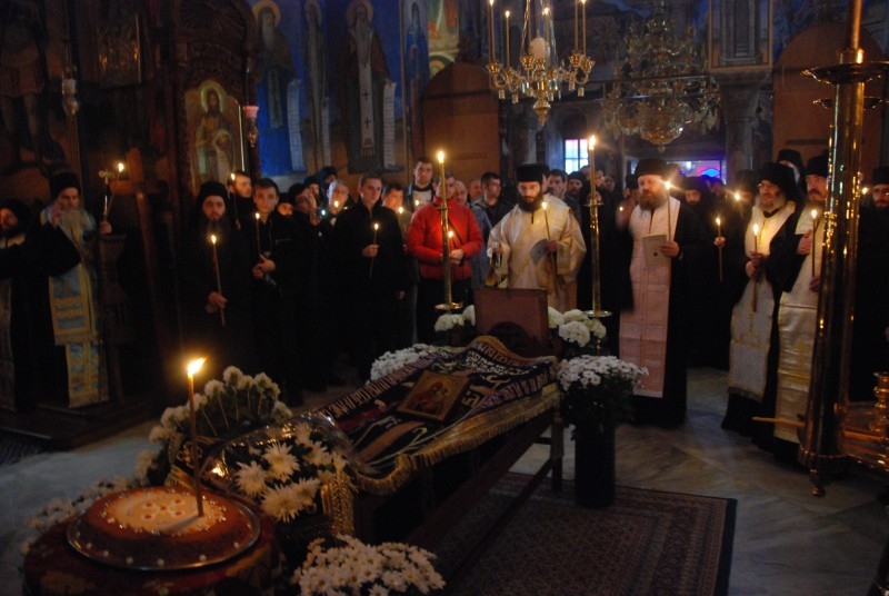 Preasfintitul Hrisosostom - Inmormnatare Petroniu Tanase
