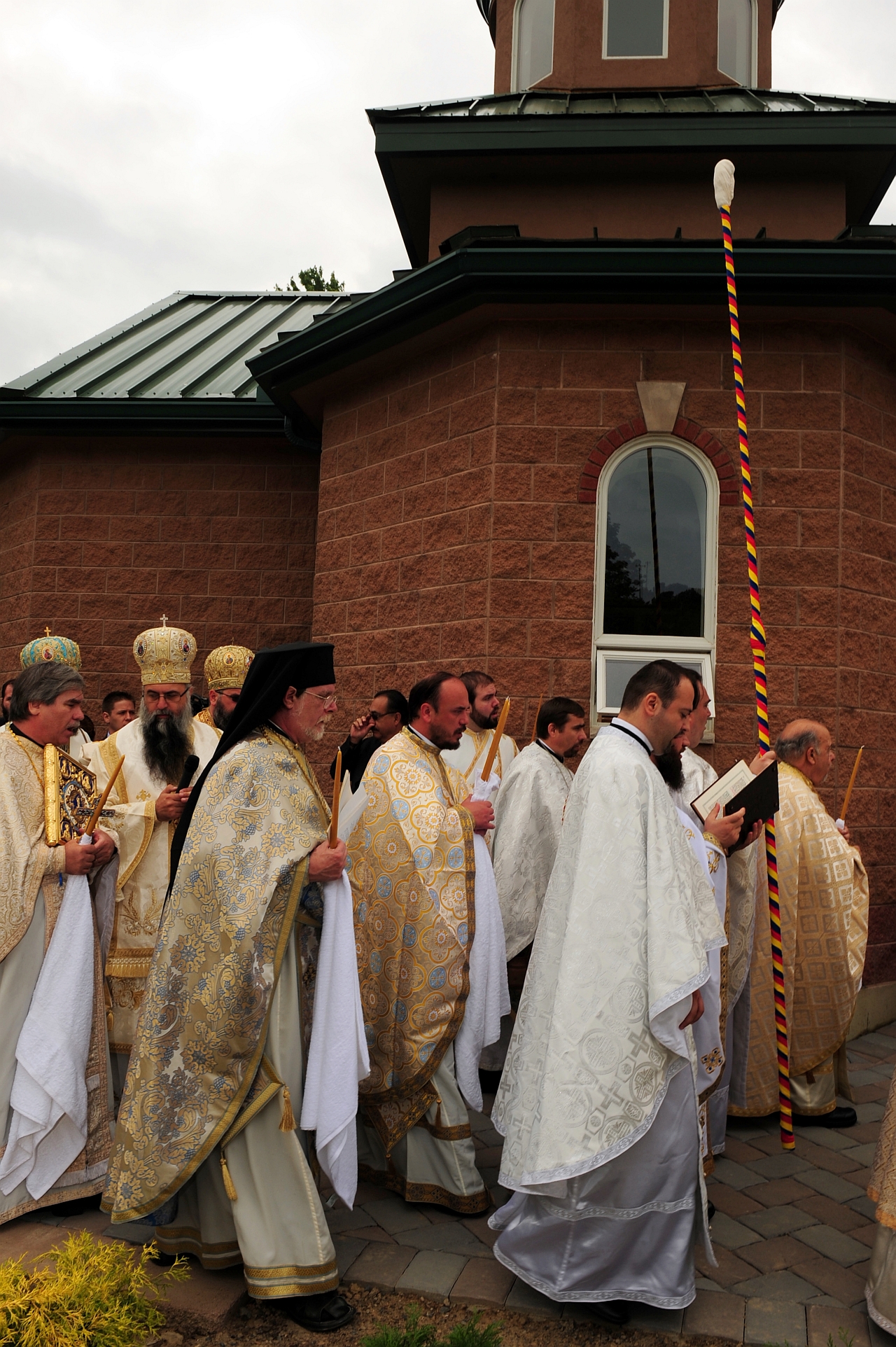 Sfintirea bisericii Manastirii "Sfantul Cuvios Dimitrie cel Nou" din Middletown, New York
